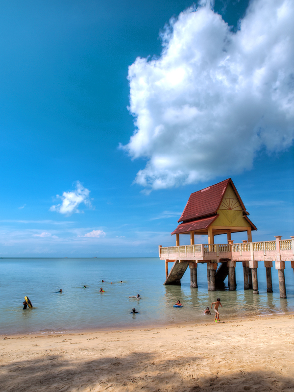 比較的美しい海浜公園　タンジュン・ビダーラ（Tanjung Bidara）