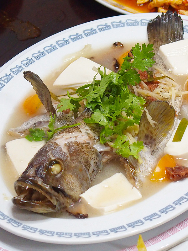 ハタの塩味スープ蒸し（清蒸石斑魚　Steamed Grouper fish）