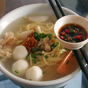 あっさりやさしい麺「ミースープ」　Mee Soup ＠ Uncle Low Cafe Melaka