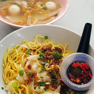 魚鮫麺（ヒーキャオミー）　Fish Ball noodle @ Xin Ann Kopitiam（新安茶室） Melaka