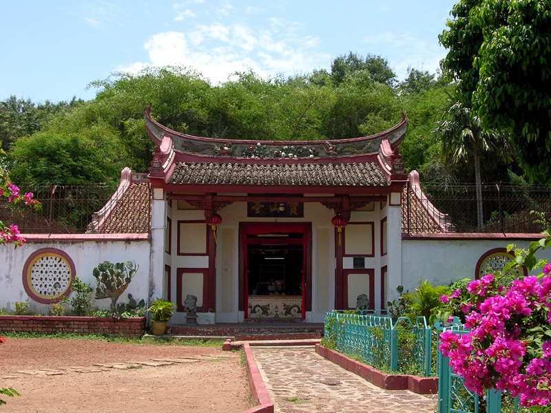 寶山亭（ポーサンテン）仏教寺院　Poh San Teng Temple