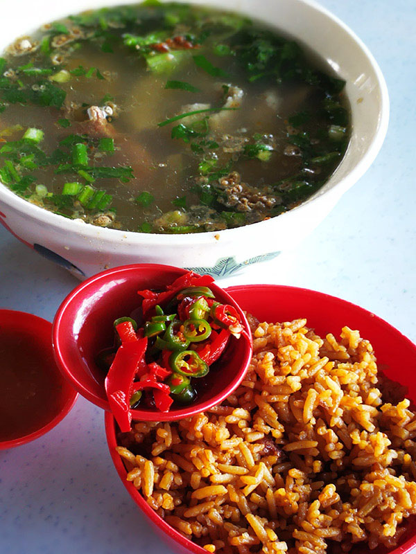 ポークミートスープとヤムライス　Mixed Pork Soup & Yam Rice @ Taman Cheng Ria Melaka