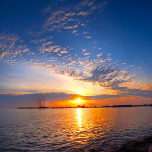 マラッカ海峡と夕日