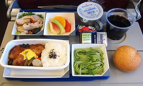 マレーシア航空の機内食（エコノミークラス・2014年12月14日）関空～KL便にて